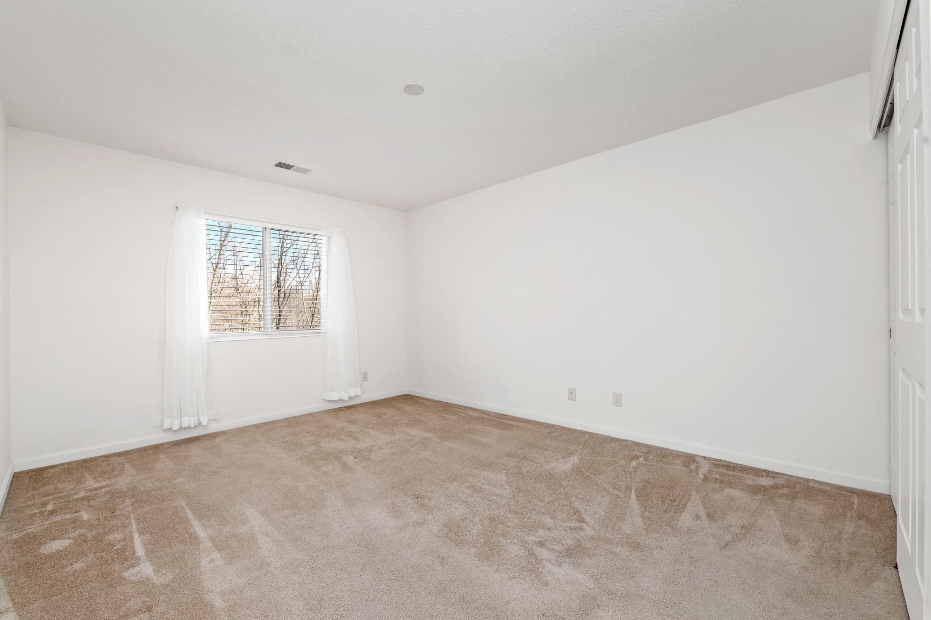 5999 Boulder View Cold Spring, KY 41076 - Photo 16 of 26 Gallery Image 16