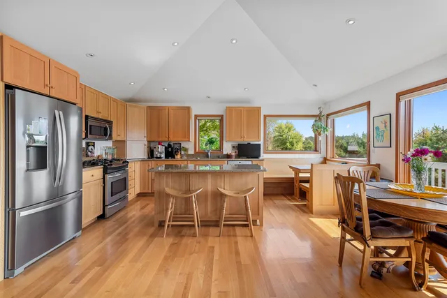 $1,500,000 | 9364 Spring Creek Road, Amherst, WI 54406