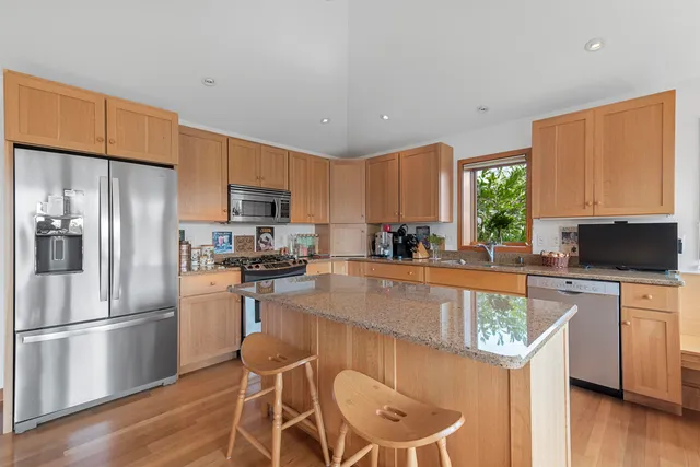 $1,500,000 | 9364 Spring Creek Road, Amherst, WI 54406