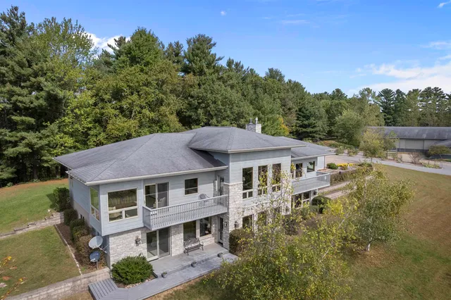 $1,500,000 | 9364 Spring Creek Road, Amherst, WI 54406