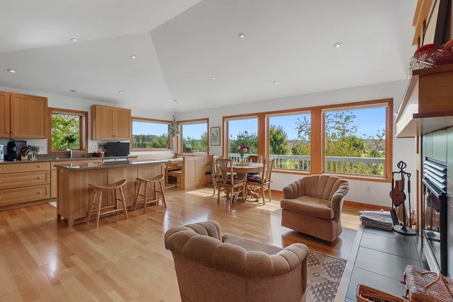 $1,500,000 | 9364 Spring Creek Road, Amherst, WI 54406