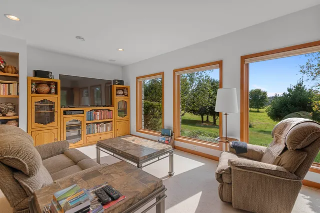 $1,500,000 | 9364 Spring Creek Road, Amherst, WI 54406