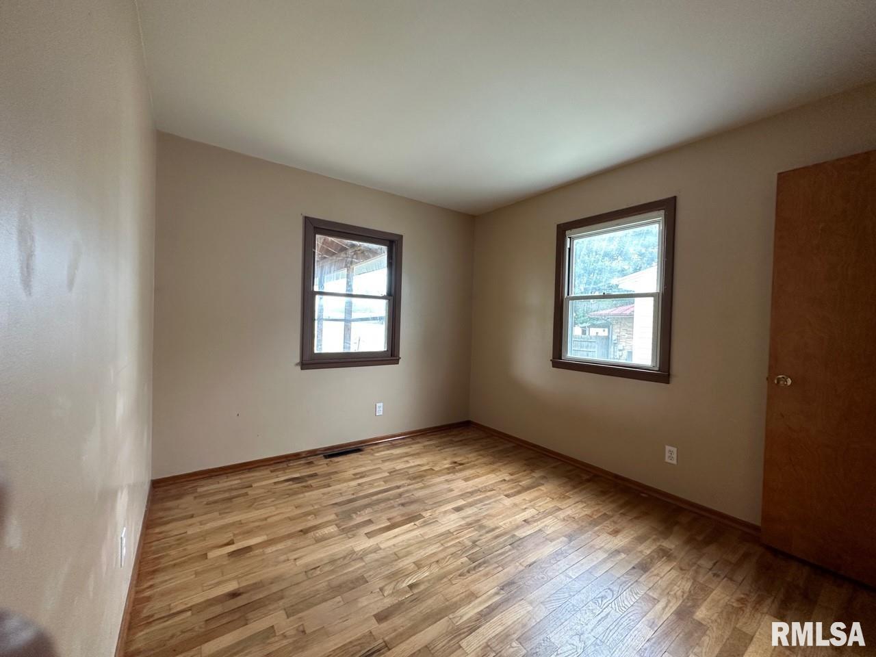 1718 Cherry Street Quincy, IL 62301 - Photo 11 of 29