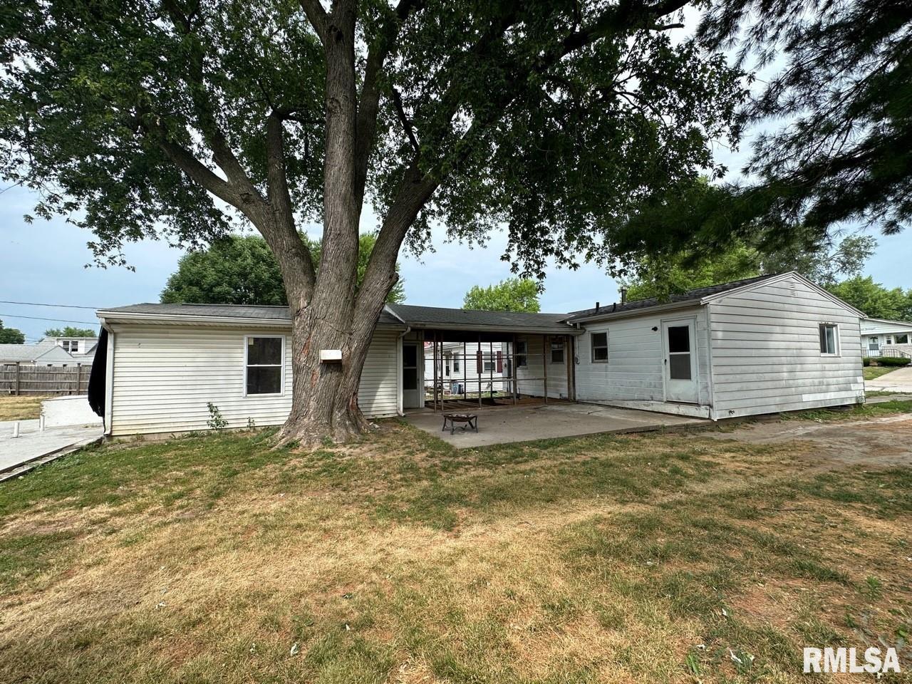 1718 Cherry Street Quincy, IL 62301 - Photo 24 of 29