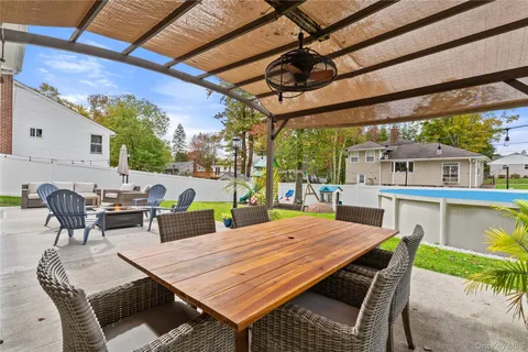 $700,000 | 1699 Hanover Street, Yorktown Heights, NY 10598