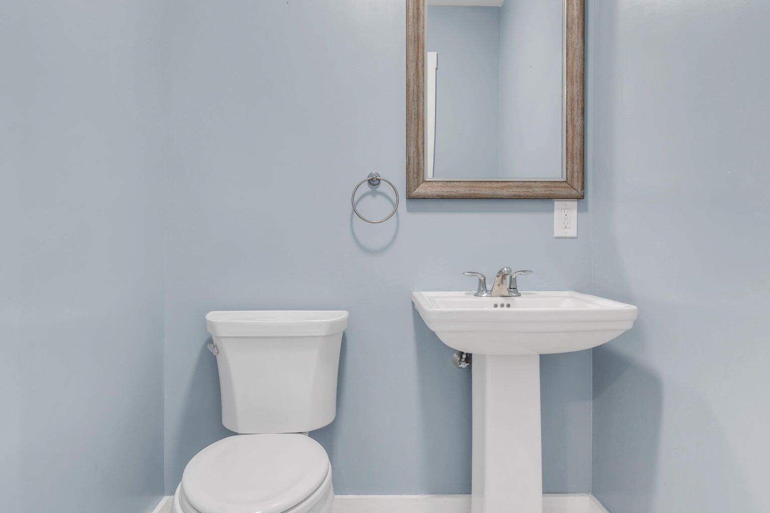 37 Laura Lane Gorham, ME 04038 - Photo 13 of 29 20250219155619768016000000-o