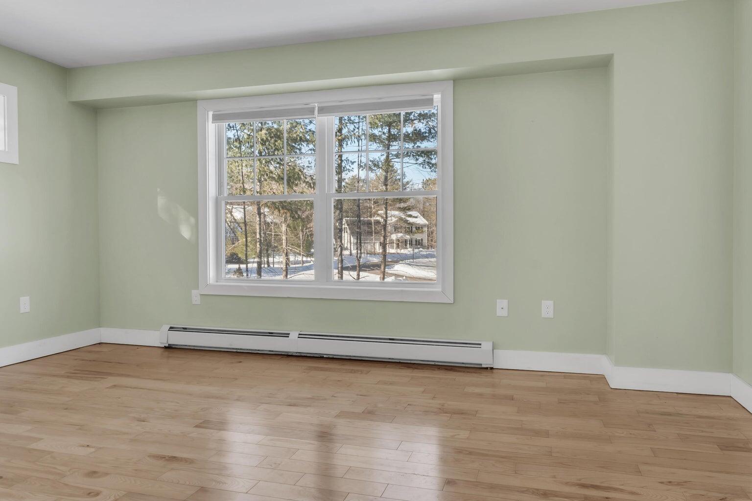 37 Laura Lane Gorham, ME 04038 - Photo 15 of 29 20250219155758479402000000-o