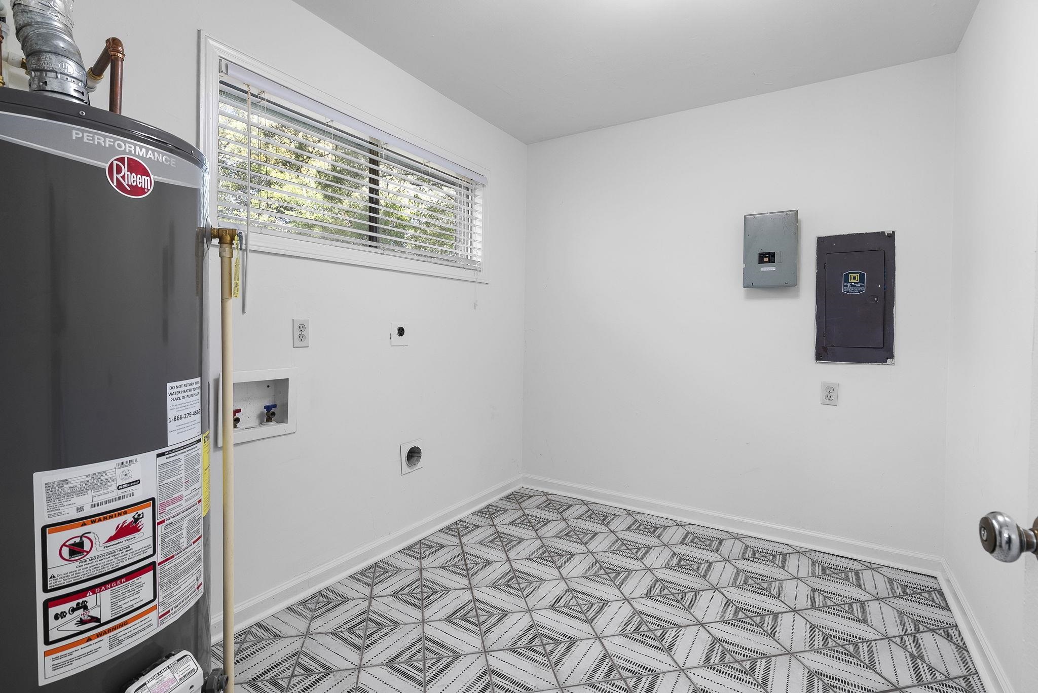 279 Quinn Road Collierville, TN 38017 - Photo 24 of 28