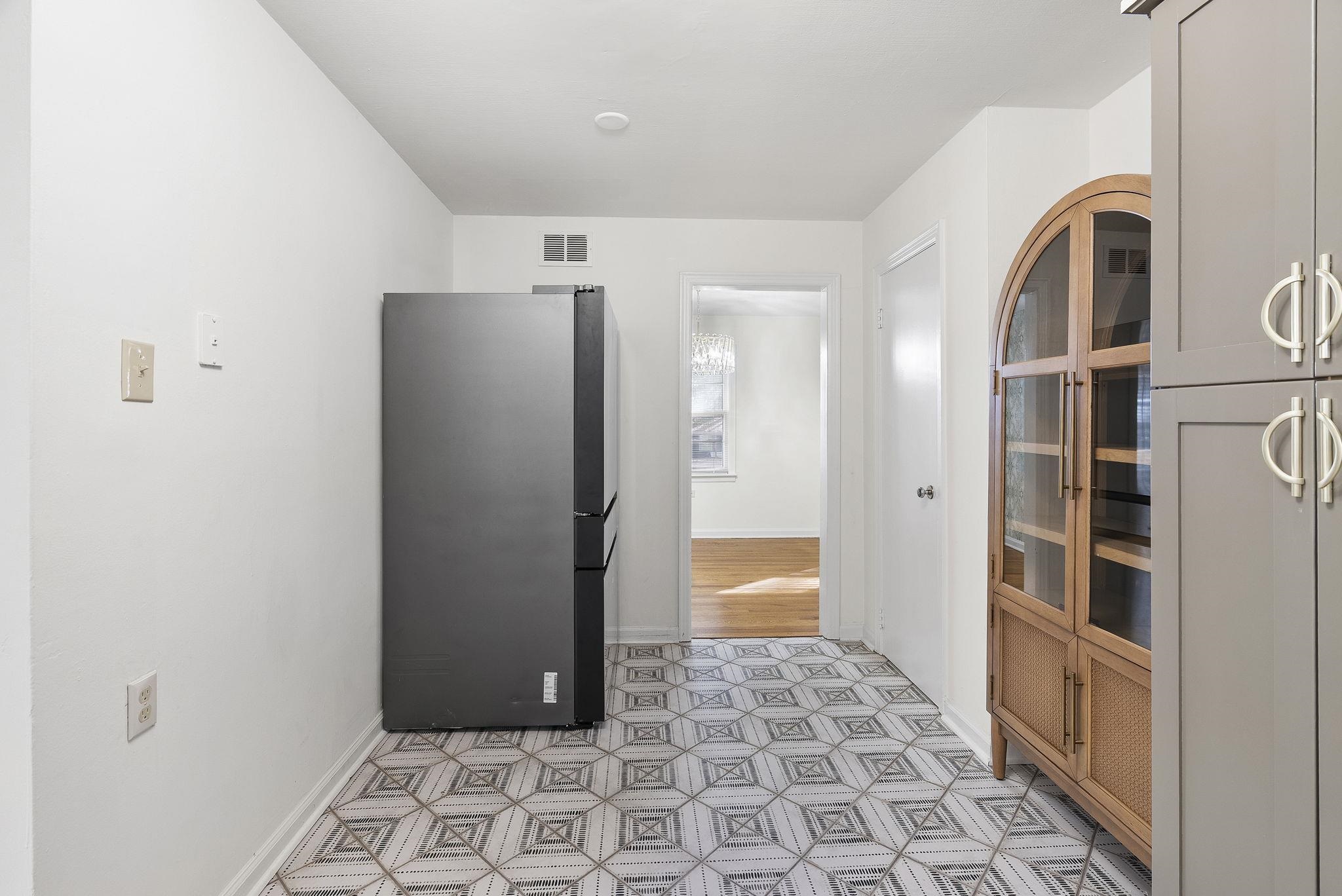 279 Quinn Road Collierville, TN 38017 - Photo 7 of 28