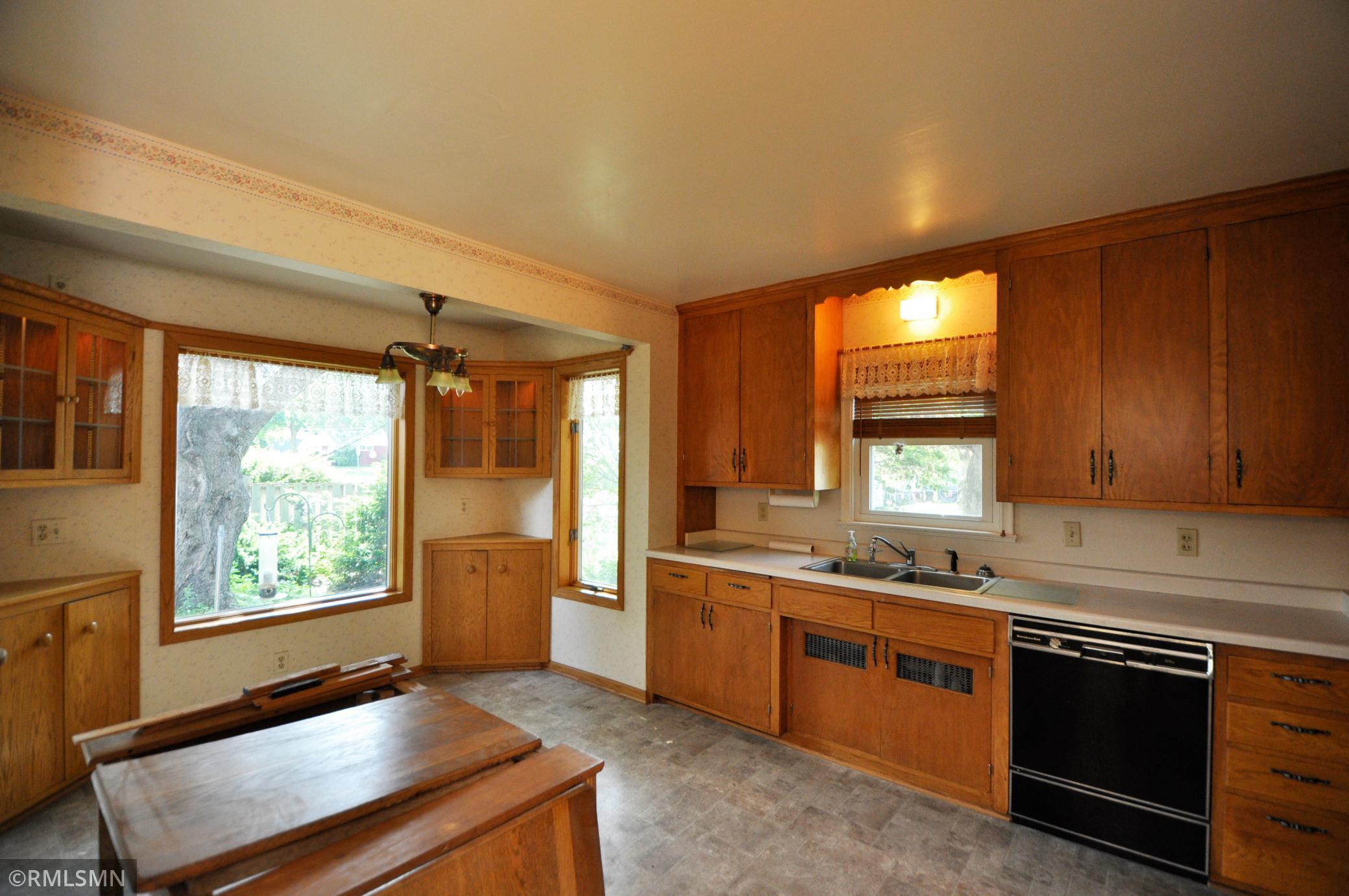1502 9th Avenue Northeast Rochester, MN 55906 - Photo 12 of 36