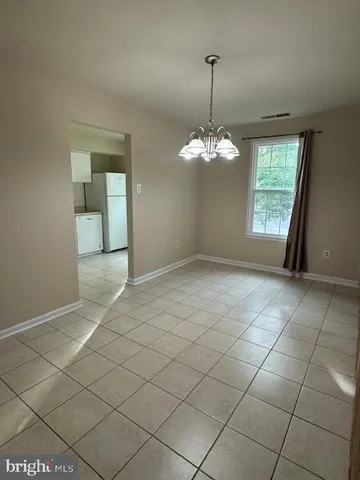 $2,000 | 778 Quince Orchard Boulevard, Unit 102, Gaithersburg, MD 20878