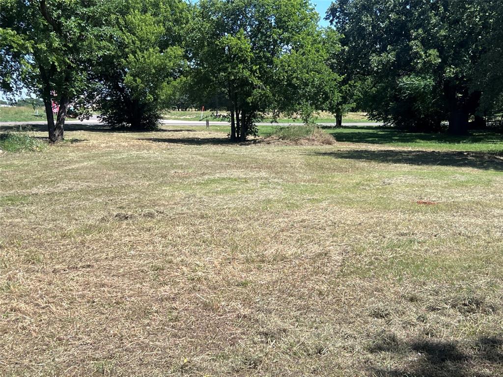 603 Swope Street Rio Vista, TX 76093 - Photo 3 of 5