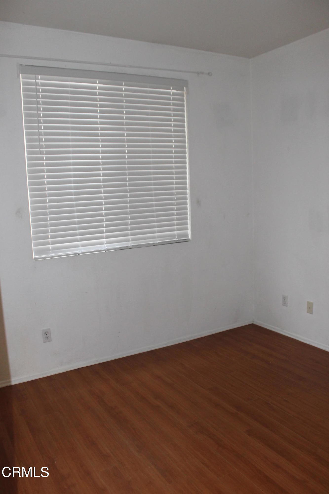 250 Irwin Way Oxnard, CA 93033 - Photo 13 of 22 Bedroom 2
