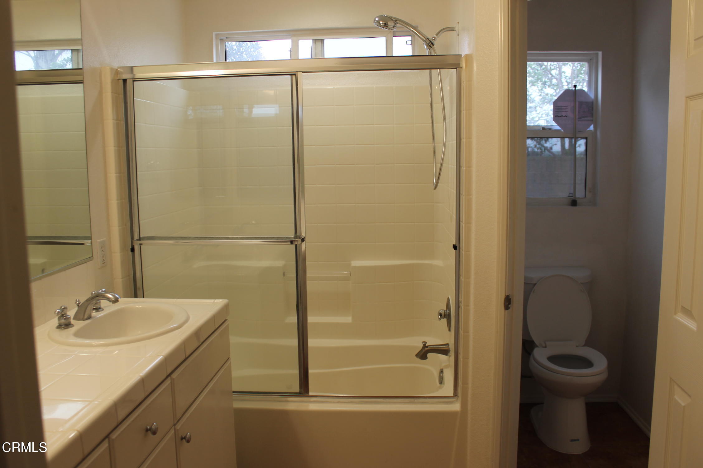 250 Irwin Way Oxnard, CA 93033 - Photo 15 of 22 I9