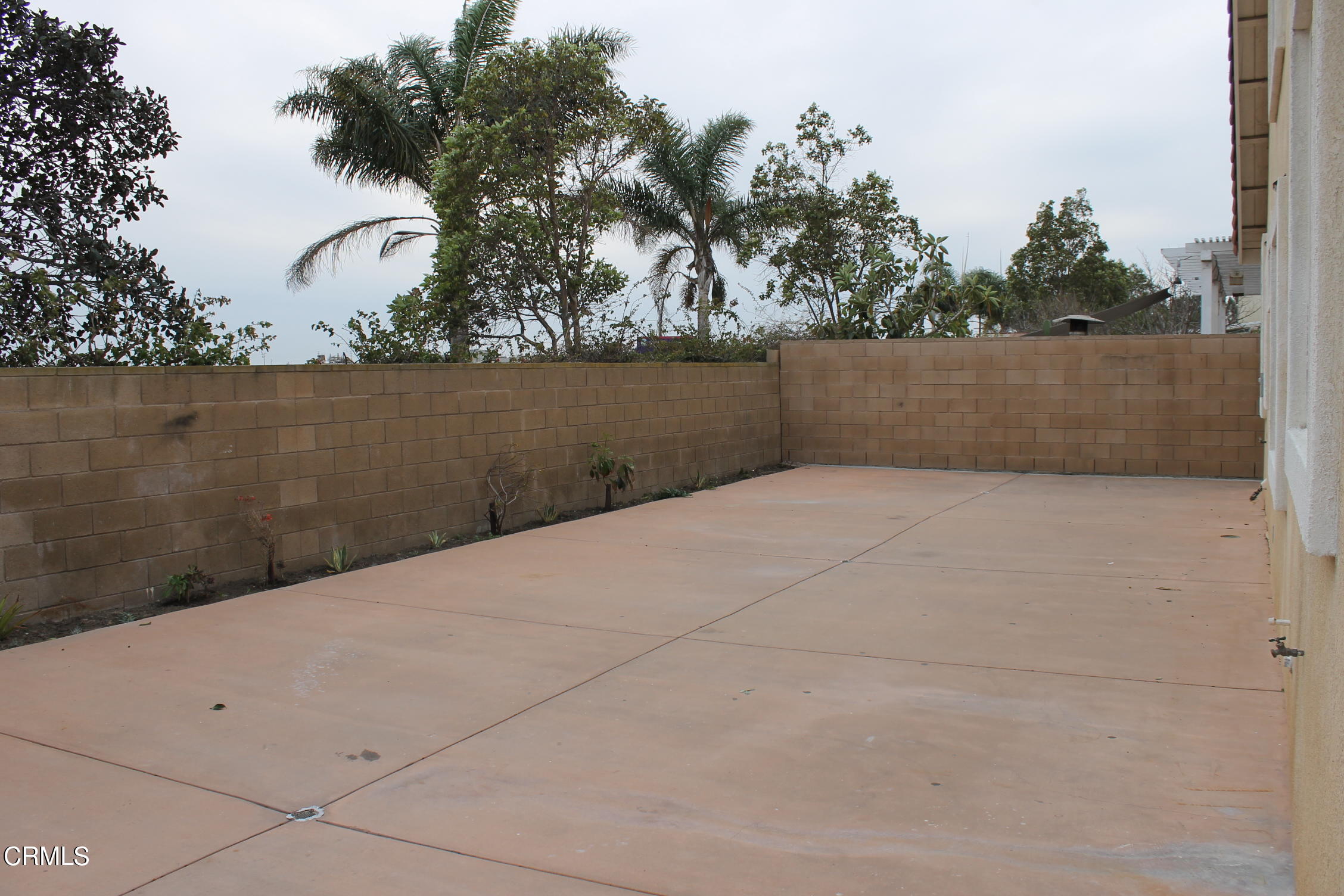 250 Irwin Way Oxnard, CA 93033 - Photo 21 of 22 I3