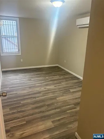 a view of empty room with window