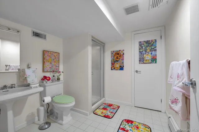 $1,779,000 | 1339 Boxwood Drive East, Hewlett, NY 11557