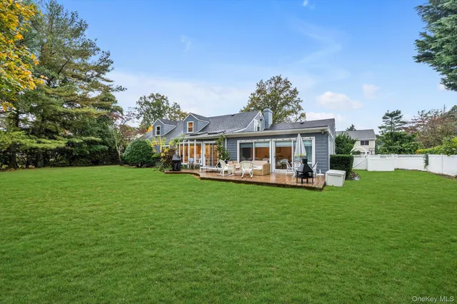 $1,779,000 | 1339 Boxwood Drive East, Hewlett, NY 11557