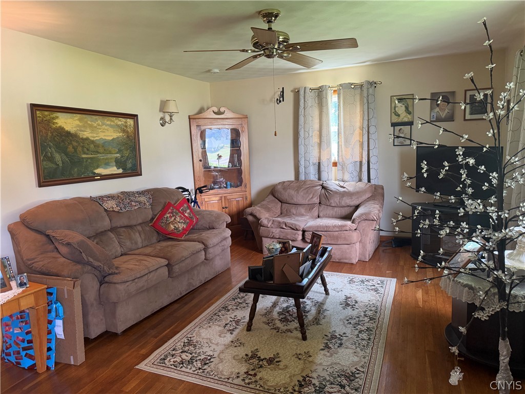 2110 County Rte 176 Volney, NY 13069 - Photo 11 of 24