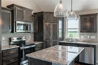 $349,900 | 1104 Eagle Crest Drive, Holden, MO 64040