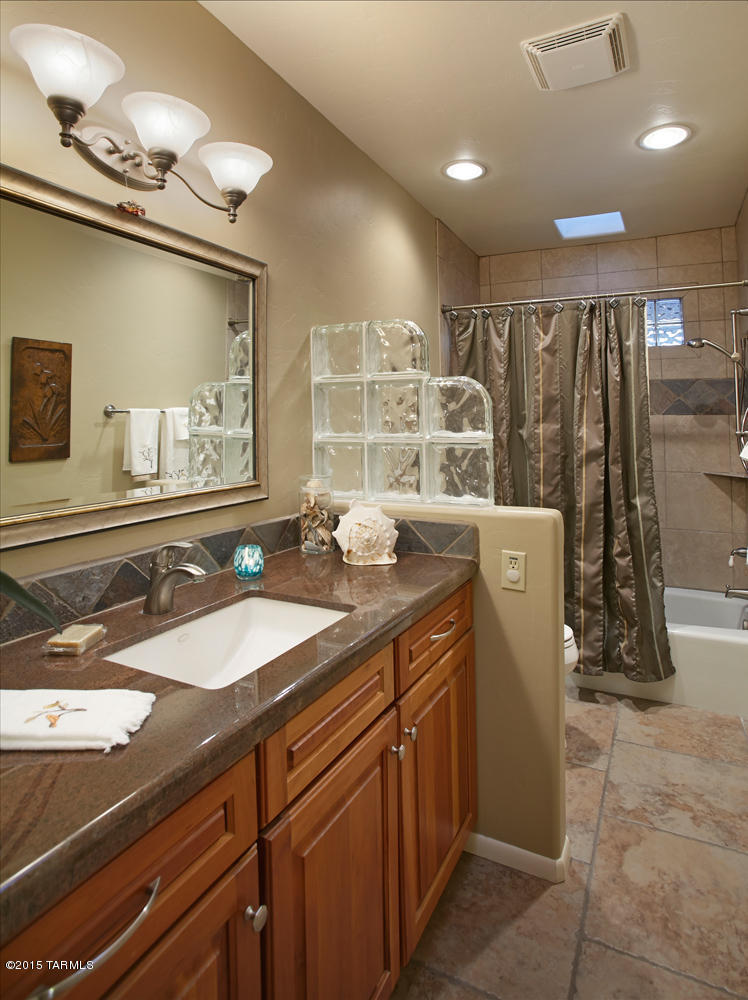 4949 North Craycroft Road Tucson, AZ 85718 - Photo 28 of 45 Gallery Image 28