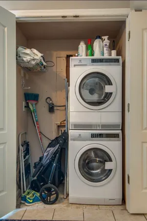 $2,000 | 3000 Hillsboro Pike, Unit 62, Nashville, TN 37215
