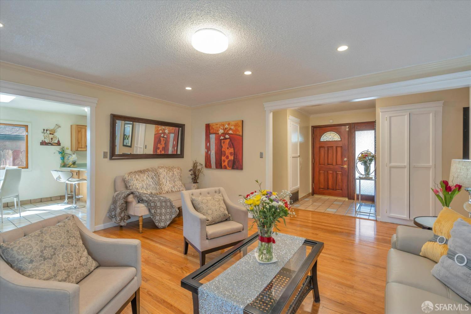 671 Marlesta Road Pinole, CA 94564 - Photo 7 of 33