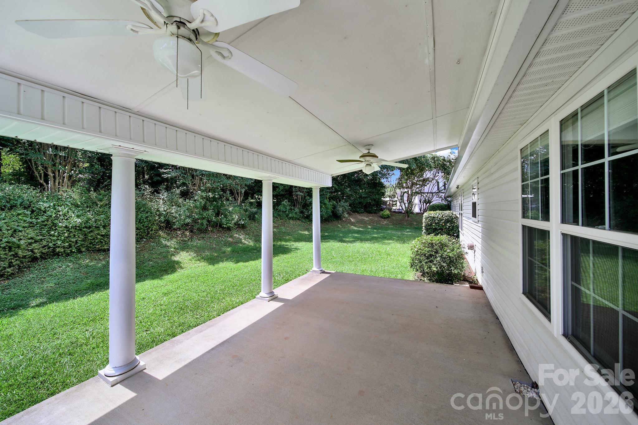 1805 Lillian Lane Fort Mill, SC 29708 - Photo 30 of 37 Gallery Image 30