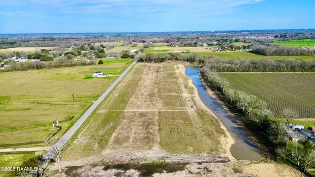 $85,000 | 305 Anderson Road, Duson, LA 70529