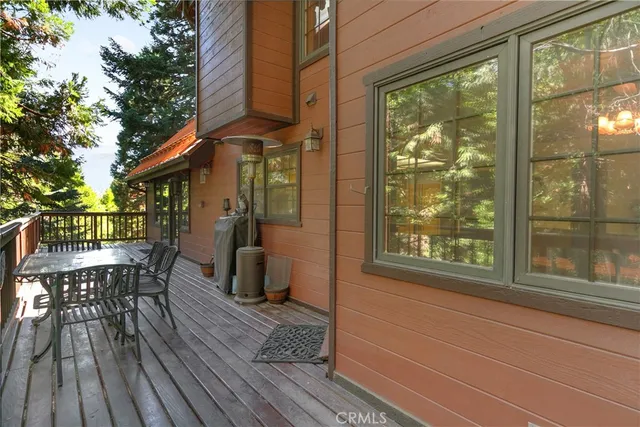 $1,395,000 | 27421 Cedarwood Drive, Lake Arrowhead, CA 92352