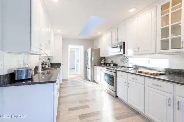 $420,000 | 208 8th Street, New Bern, NC 28560