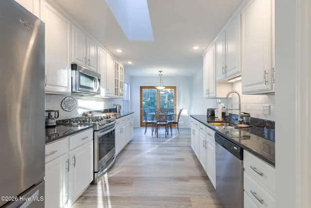 $420,000 | 208 8th Street, New Bern, NC 28560