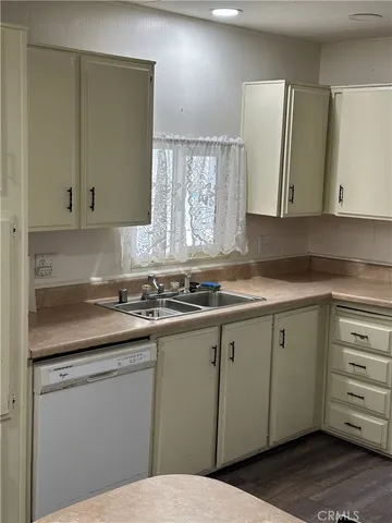 $275,000 | 21711 Vera Street, Unit 8, Carson, CA 90745