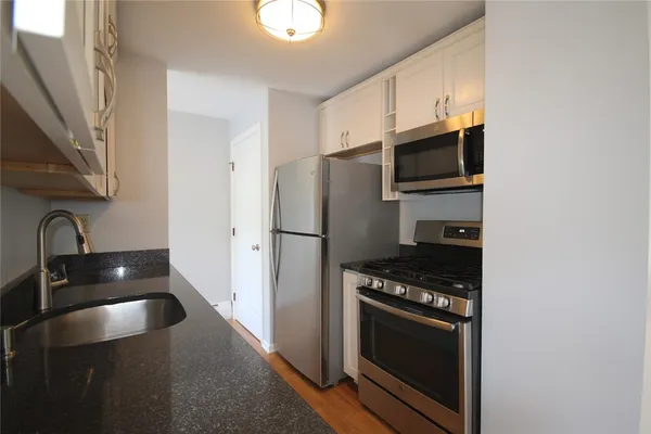 $2,200 | 149 Church Street, Lincoln, RI 02838