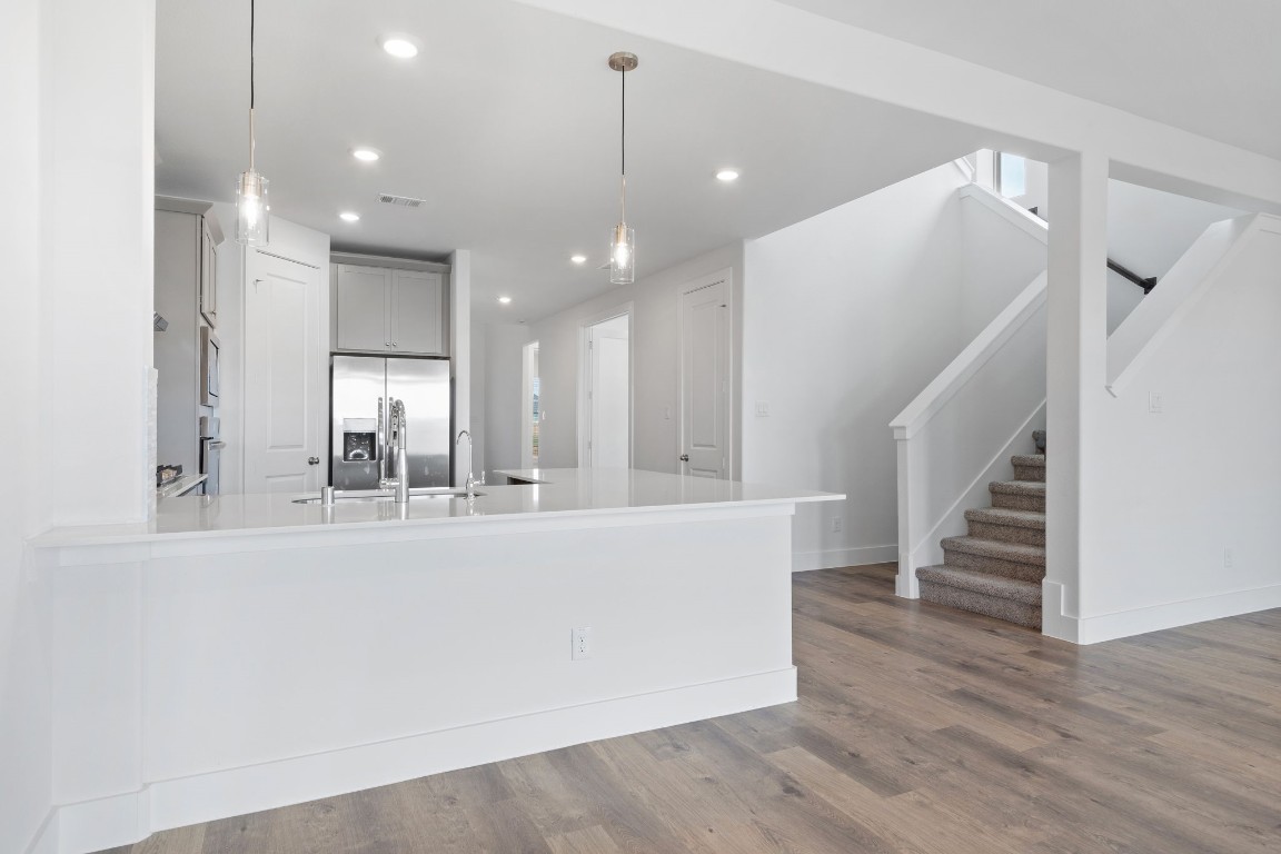 620 Cross Timbers Trace Waller, TX 77484 - Photo 8 of 36