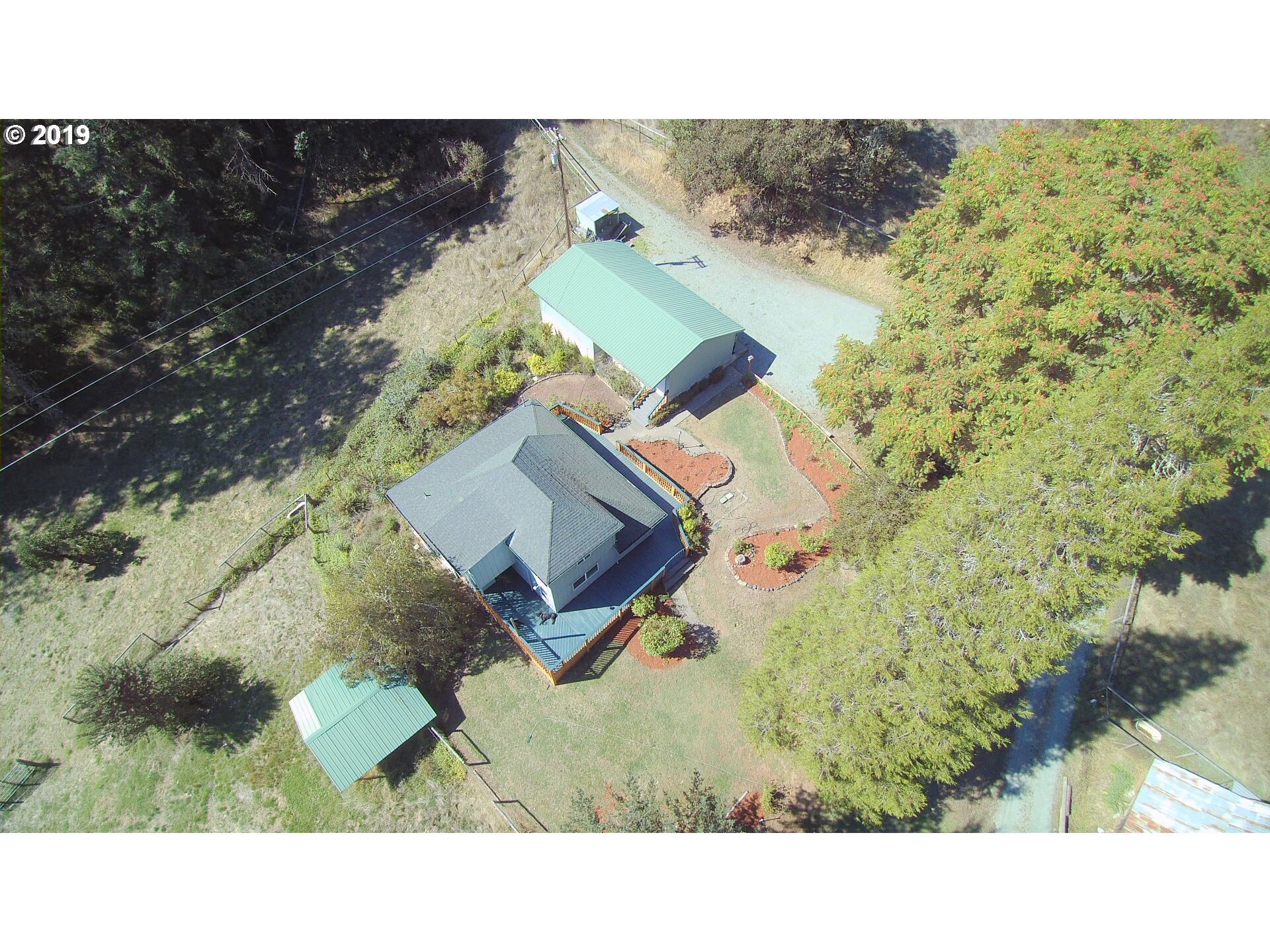 4064 South Myrtle Road Myrtle Creek, OR 97457 - Photo 11 of 21 Gallery Image 11
