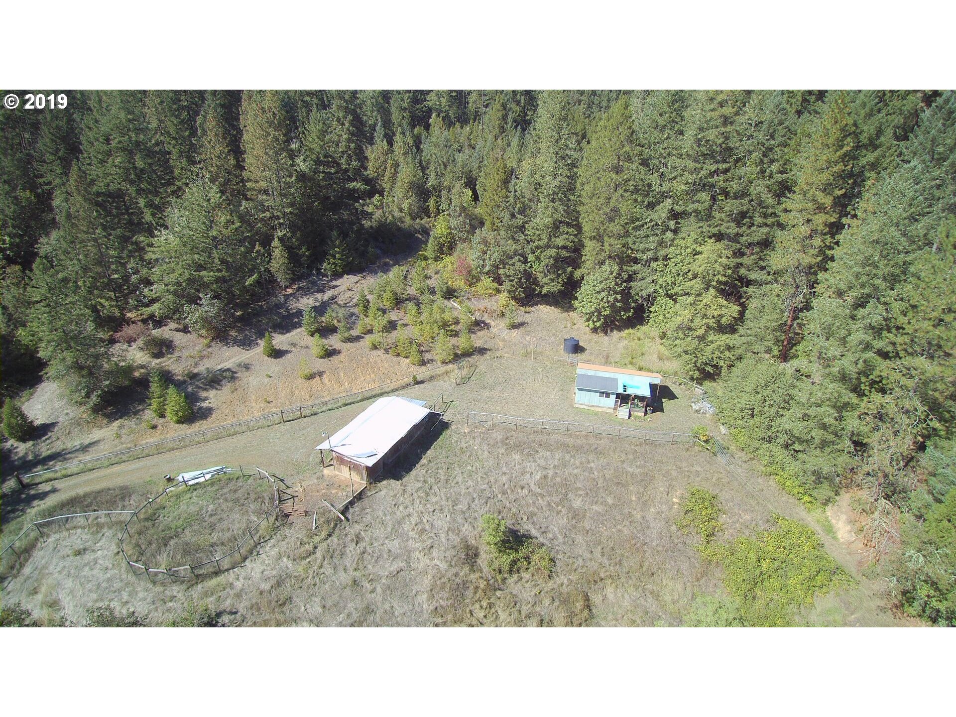 4064 South Myrtle Road Myrtle Creek, OR 97457 - Photo 15 of 21 Gallery Image 15