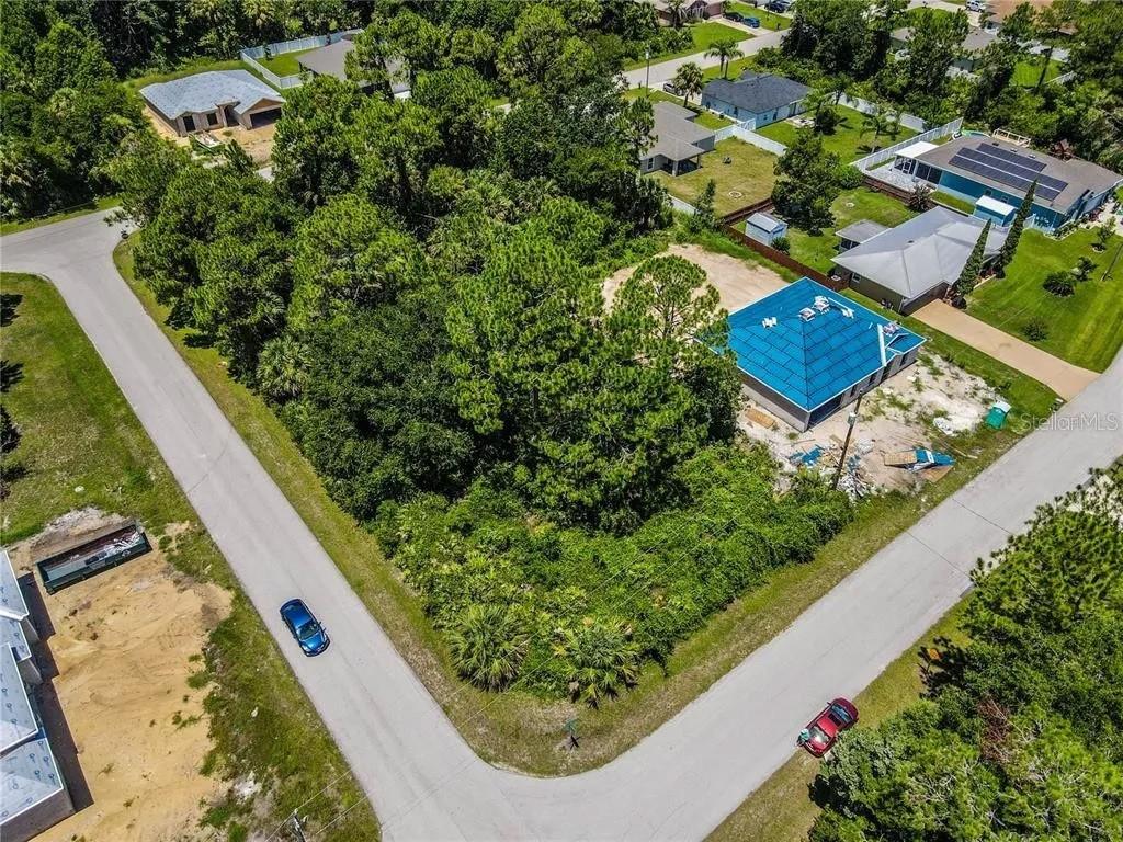 1 Seafaring Path Palm Coast, FL 32164 - Photo 5 of 10 an aerial view of a garden