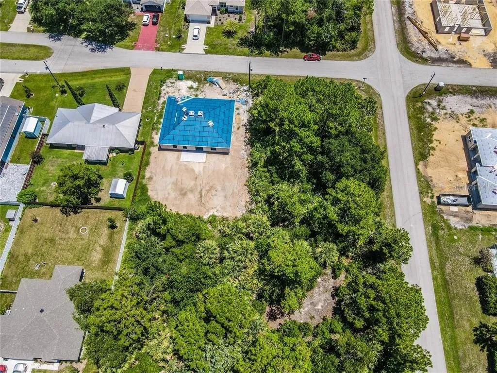 1 Seafaring Path Palm Coast, FL 32164 - Photo 8 of 10 an aerial view of a house plants and large trees