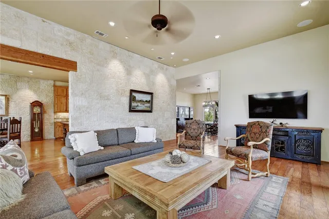 $1,299,000 | 793 Kendall Jackson, Comfort, TX 78013