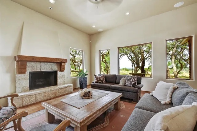 $1,299,000 | 793 Kendall Jackson, Comfort, TX 78013