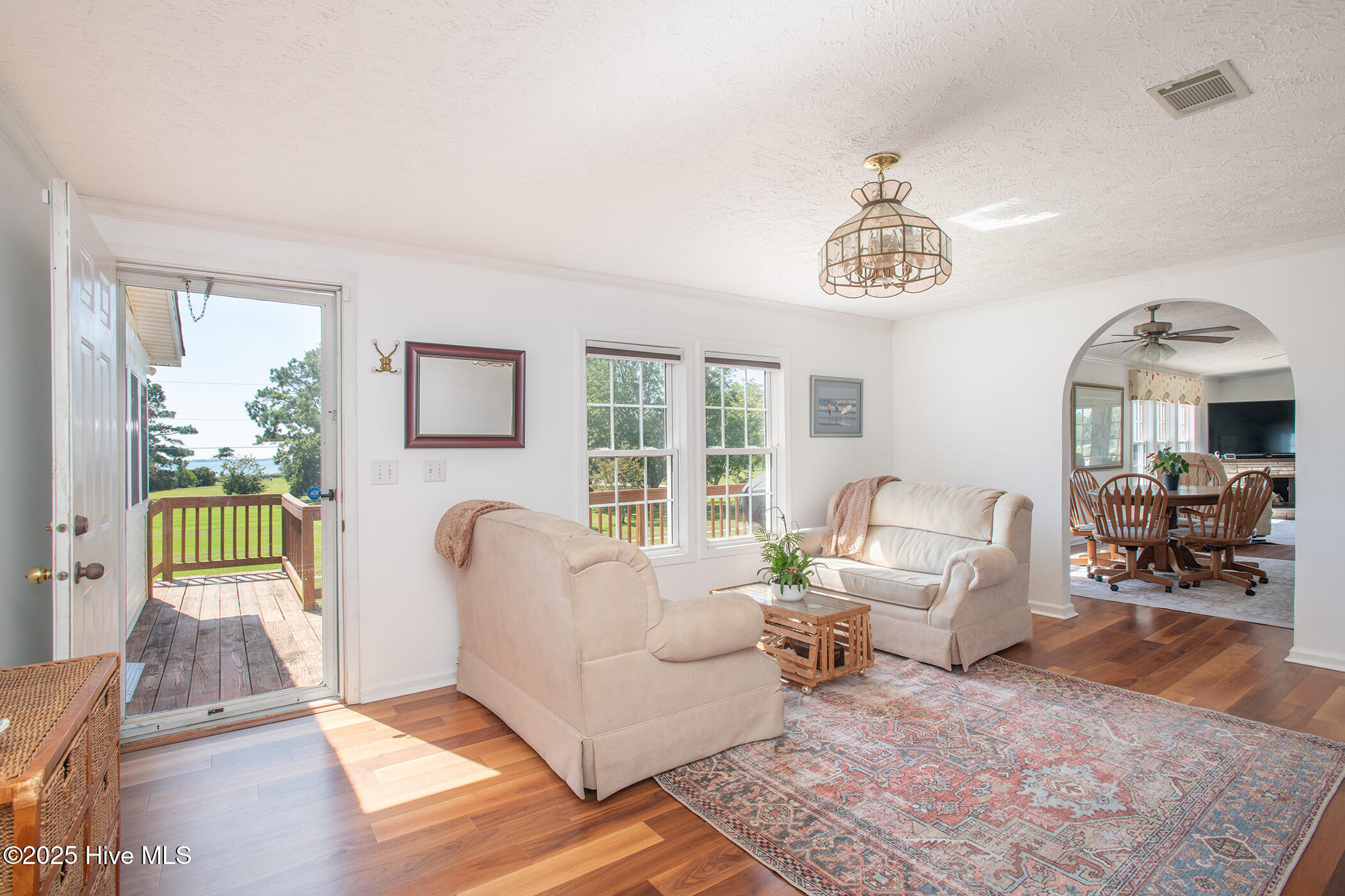 215 Landing Road Beaufort, NC 28516 - Photo 15 of 41 215 LANDING INTERIOR (10)