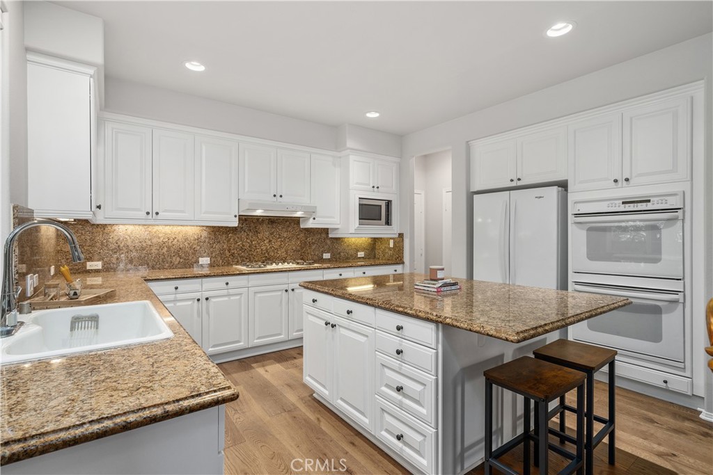 25730 Hawthorne Place Stevenson Ranch, CA 91381 - Photo 10 of 41