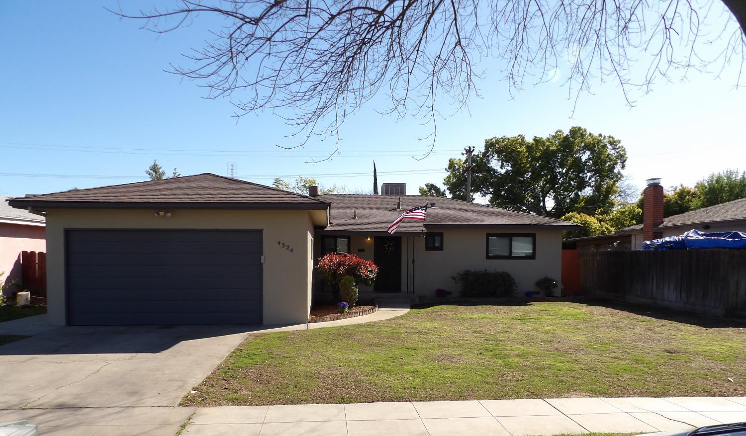 4324 East Richert Avenue Fresno, CA 93726 - Photo 1 of 26