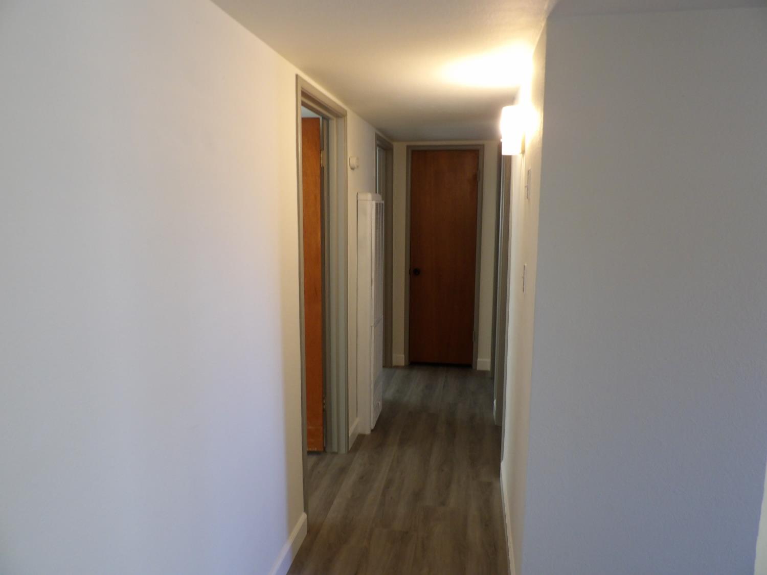 4324 East Richert Avenue Fresno, CA 93726 - Photo 14 of 26