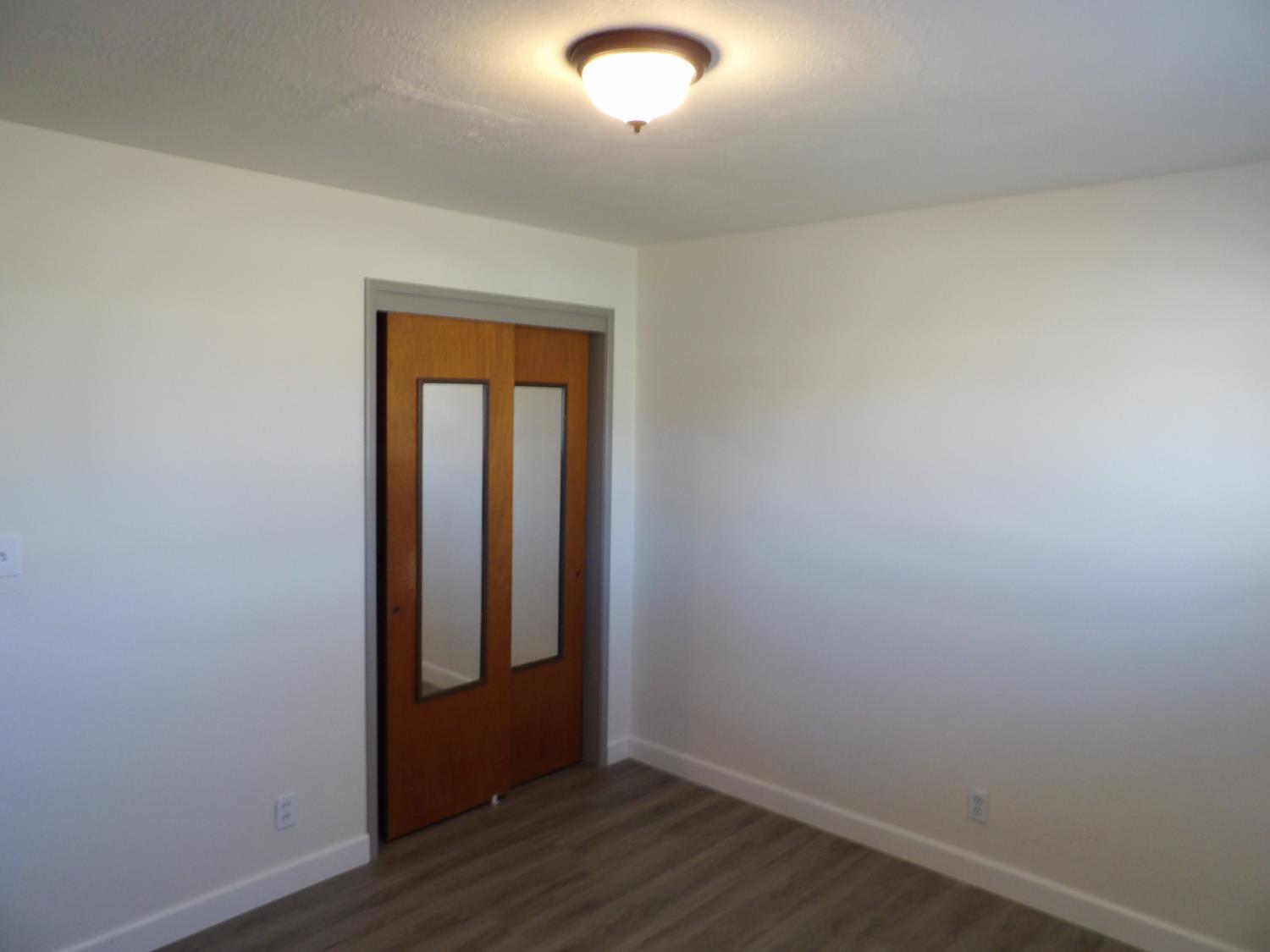 4324 East Richert Avenue Fresno, CA 93726 - Photo 16 of 26