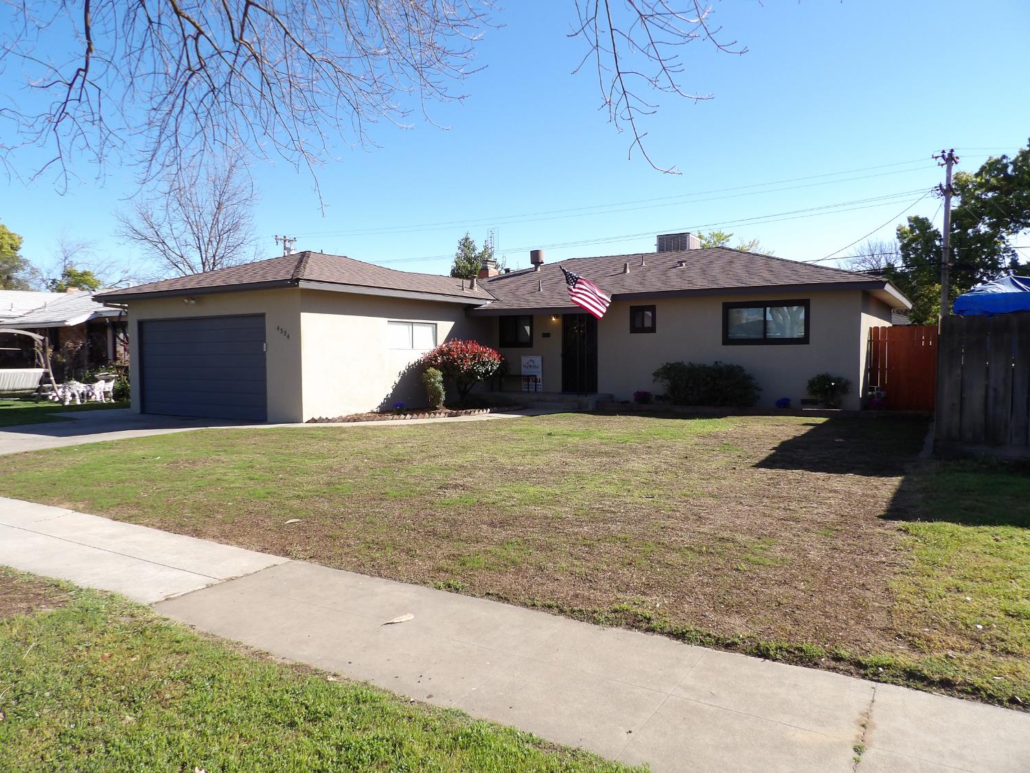 4324 East Richert Avenue Fresno, CA 93726 - Photo 2 of 26