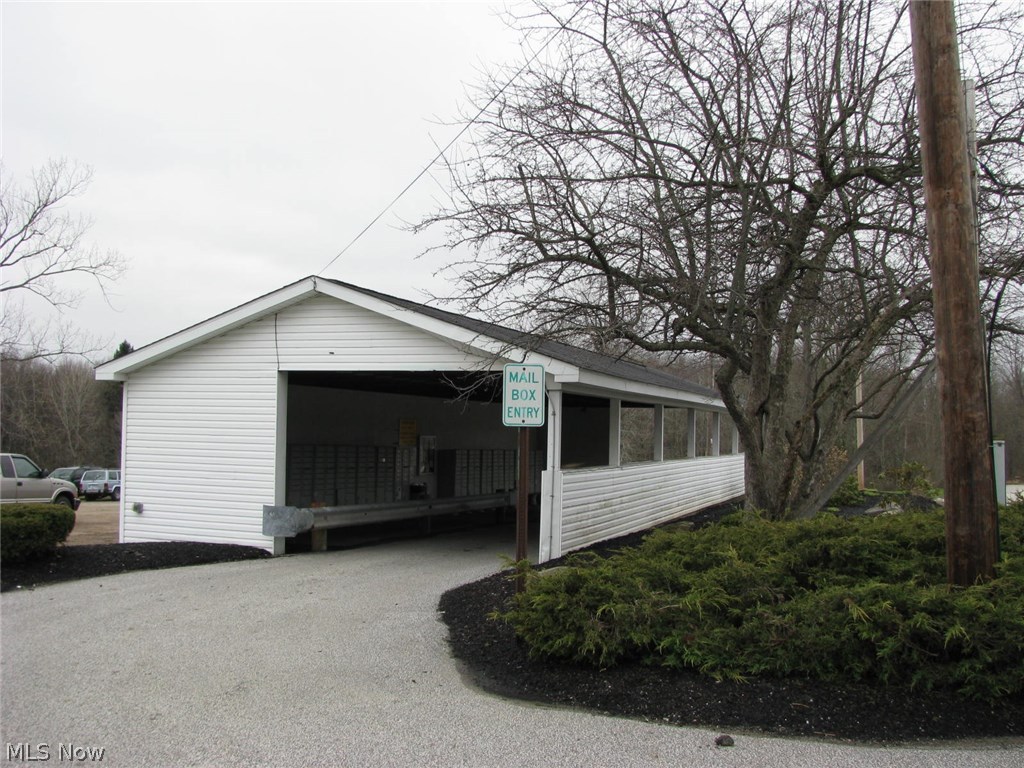 11080 Leader Road Chardon, OH 44024 - Photo 3 of 26 Convenient Covered Mail box Center