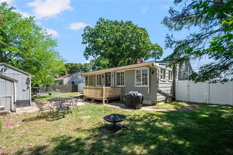 $475,000 | 905 Bullocks Point Avenue, East Providence, RI 02915