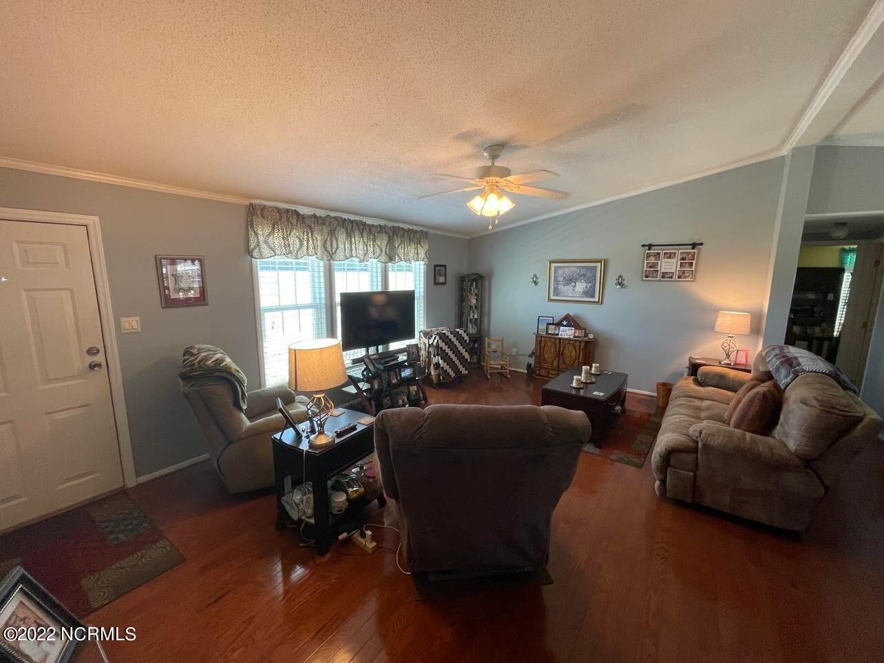 1774 Tull Road Greenville, NC 27858 - Photo 4 of 30 279588136_3177744519130717_7103593491825
